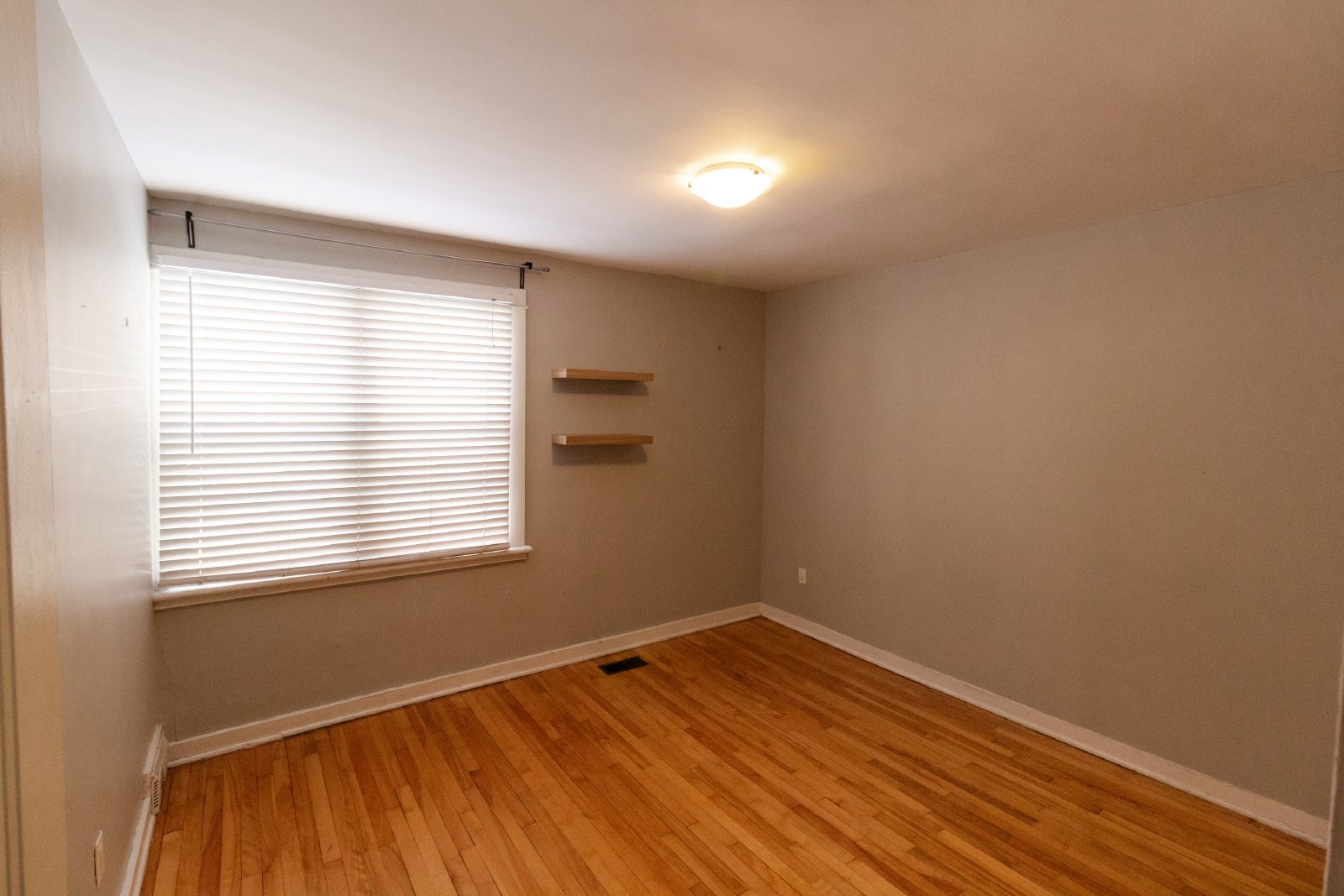 120 Barrette - Unit 1 property image