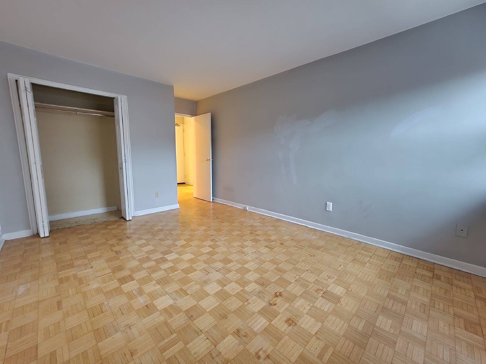 420 Gilmour Street - 707 property image