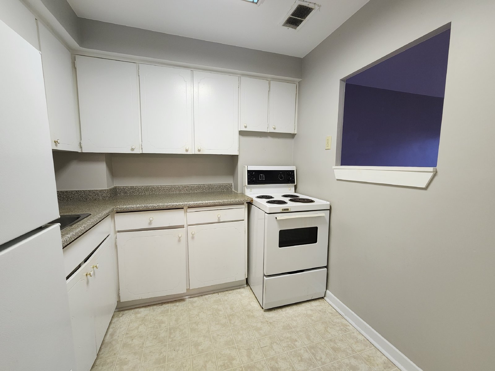 420 Gilmour Street - 707 property image