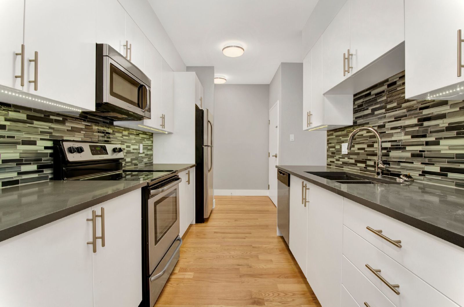 544 Gilmour Street - 7 property image