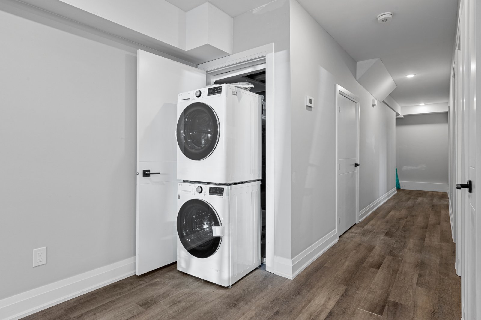 427 Ravenhill Avenue - 4 (basement) property image