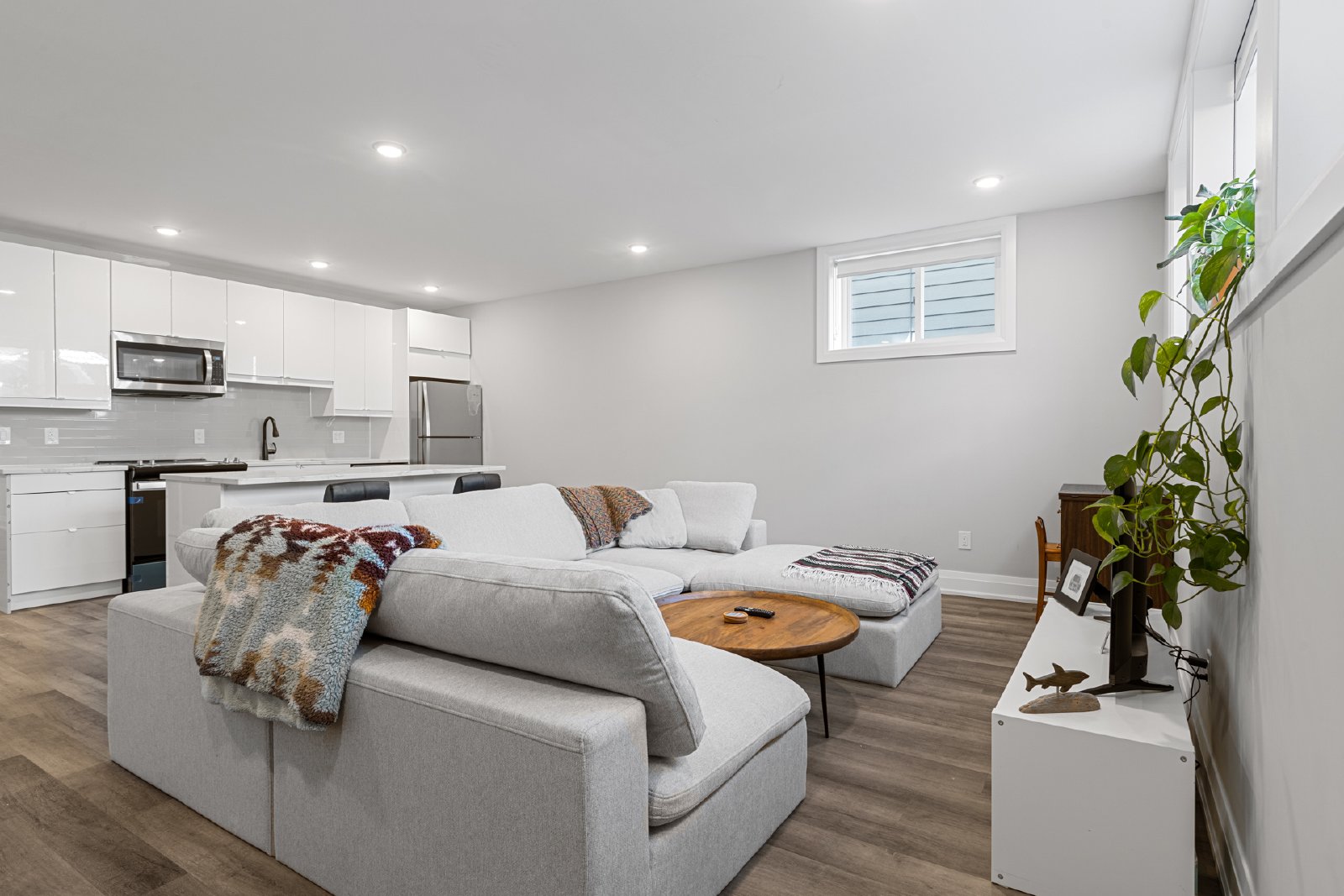 427 Ravenhill Avenue - 4 (basement) property image