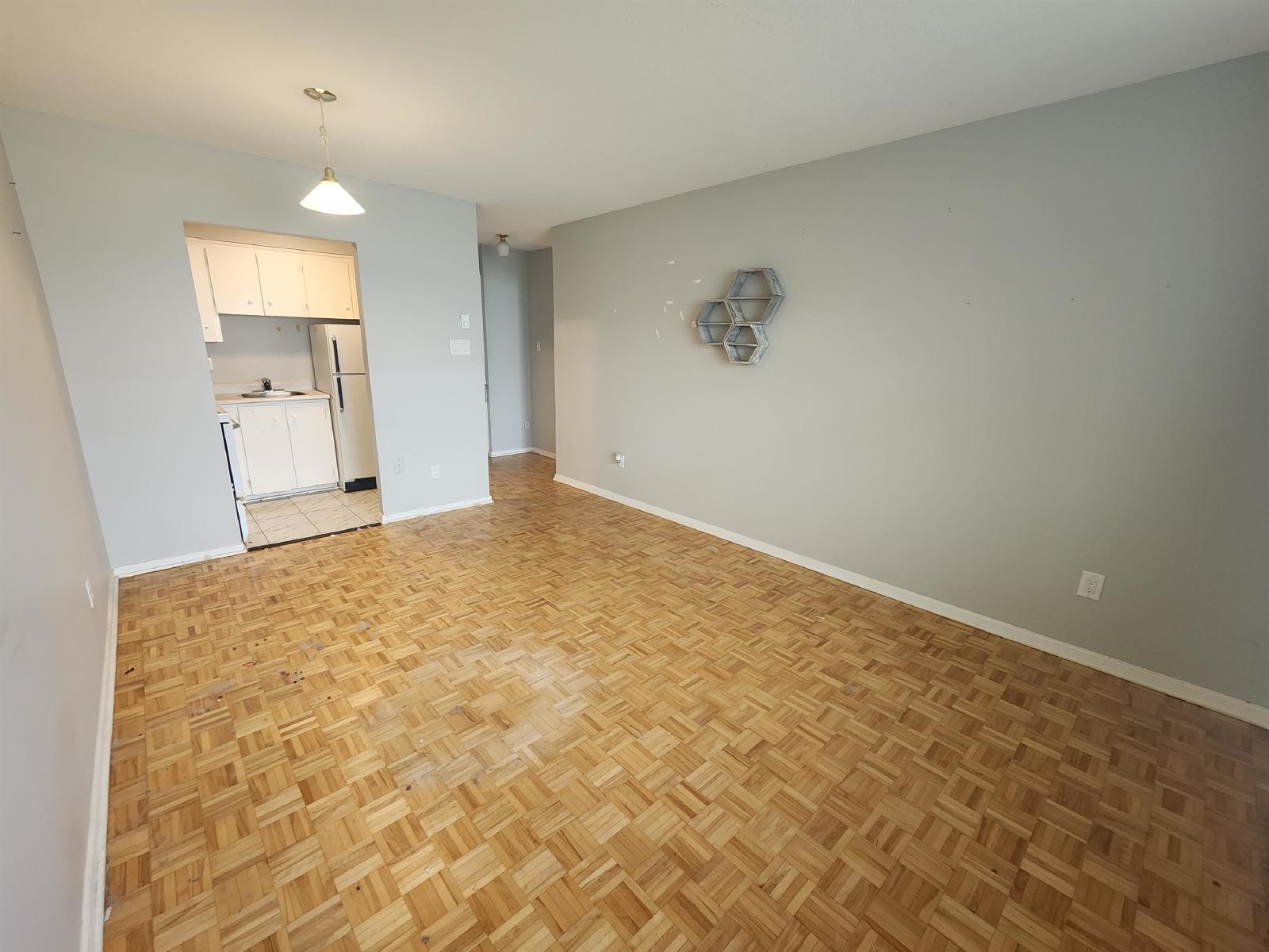 2044 Arrowsmith - Unit 103A property image