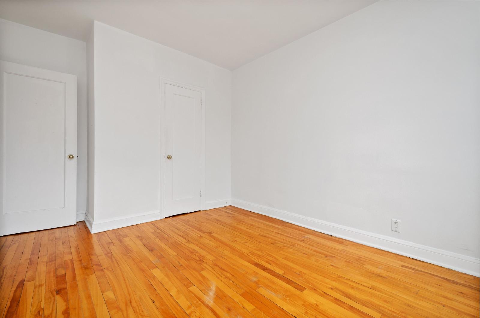 81 Russell Avenue - Unit 10 property image