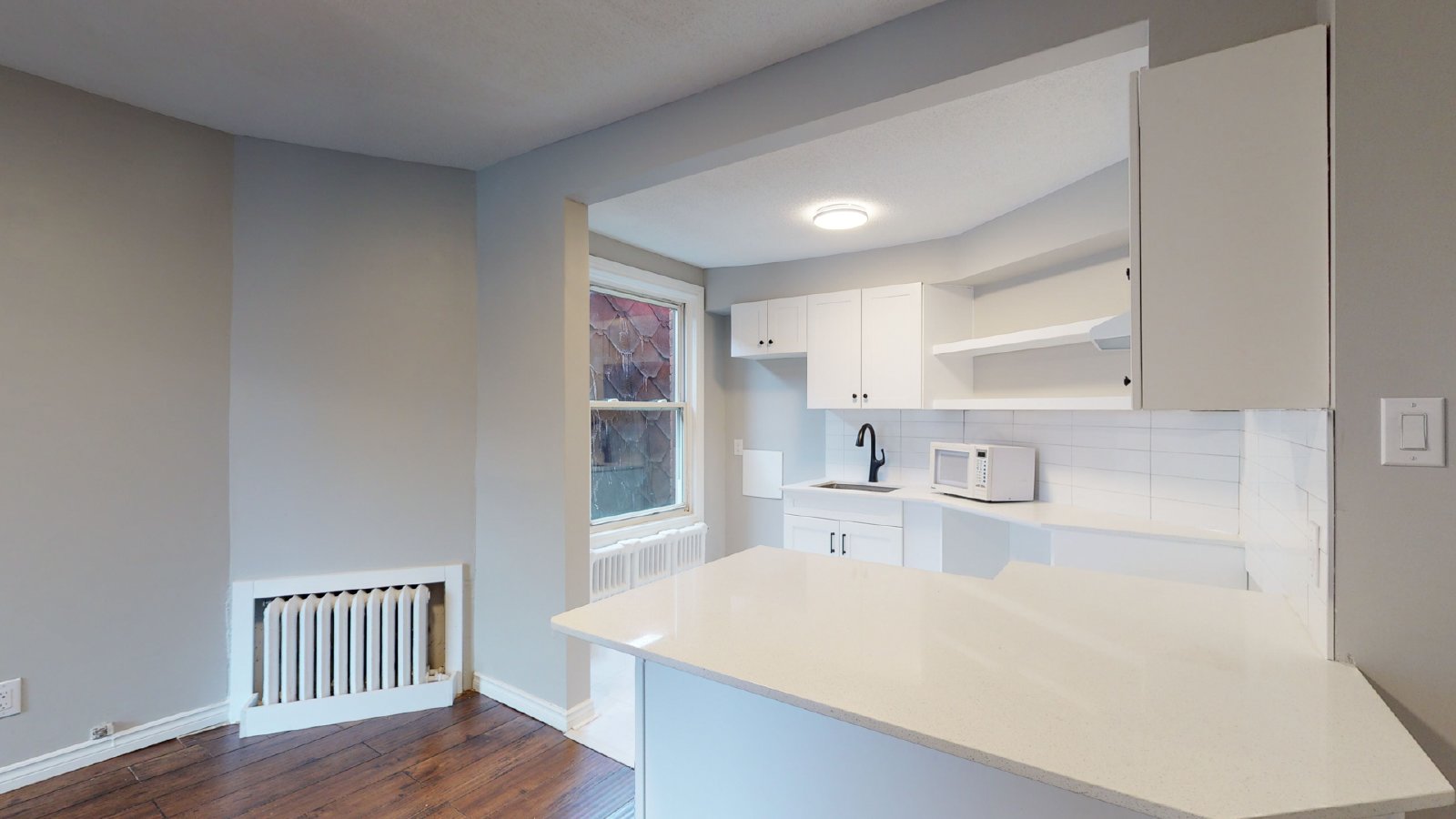 883 Somerset Street West - 3 property image