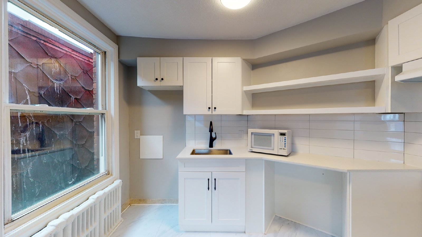 883 Somerset Street West - 3 property image