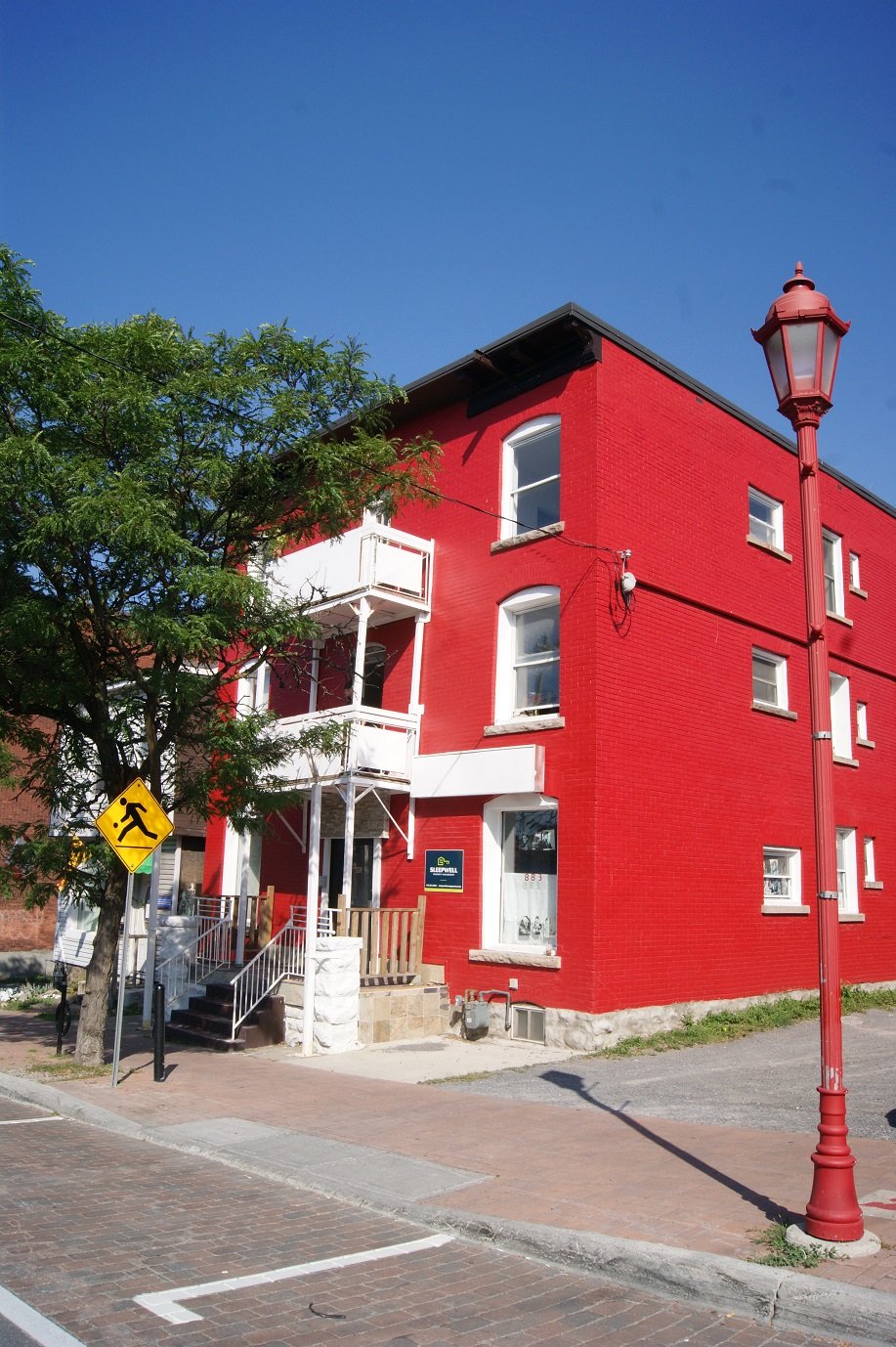 883 Somerset Street West - 3 property image