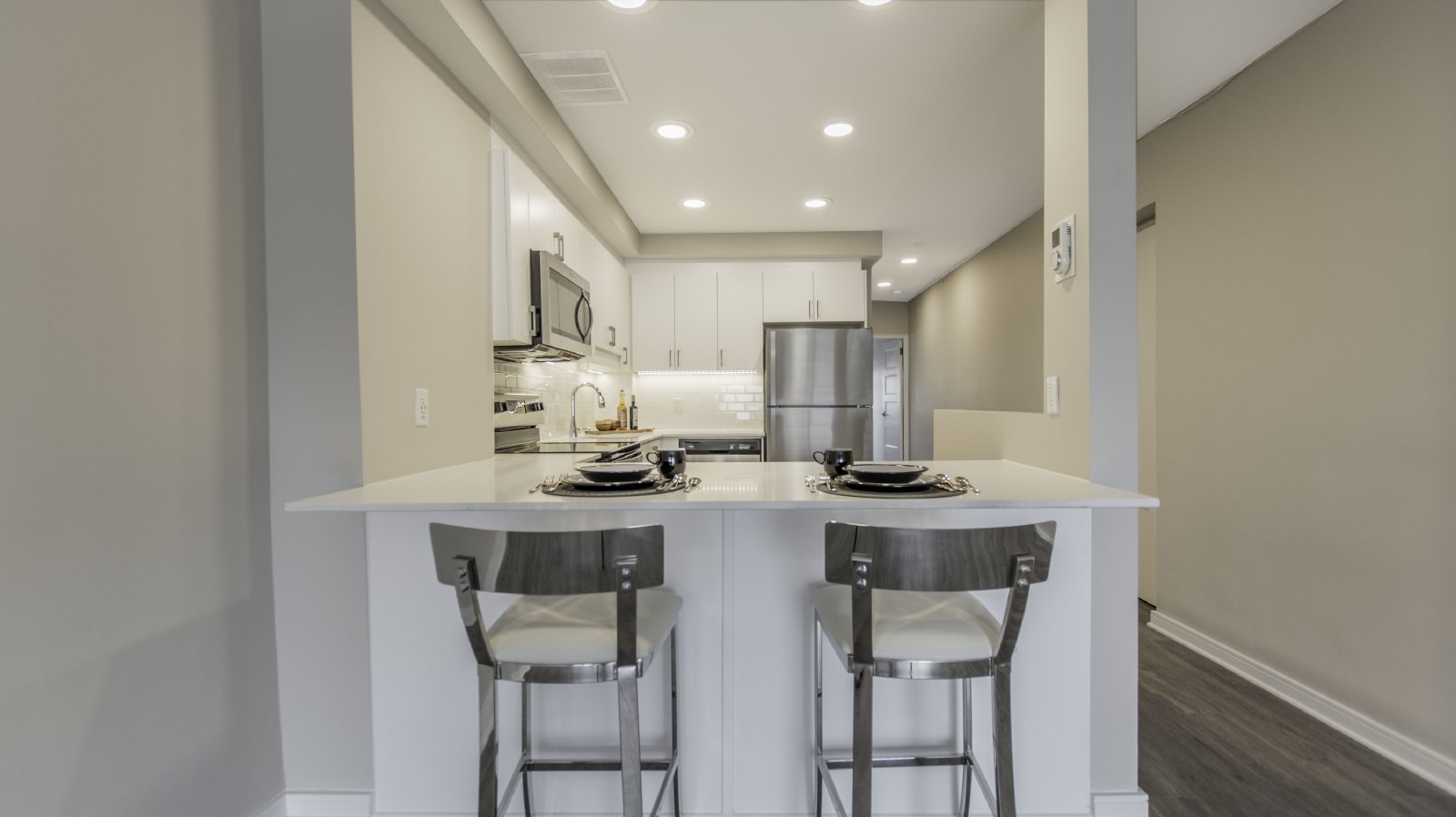 21 James Street - 406 property image