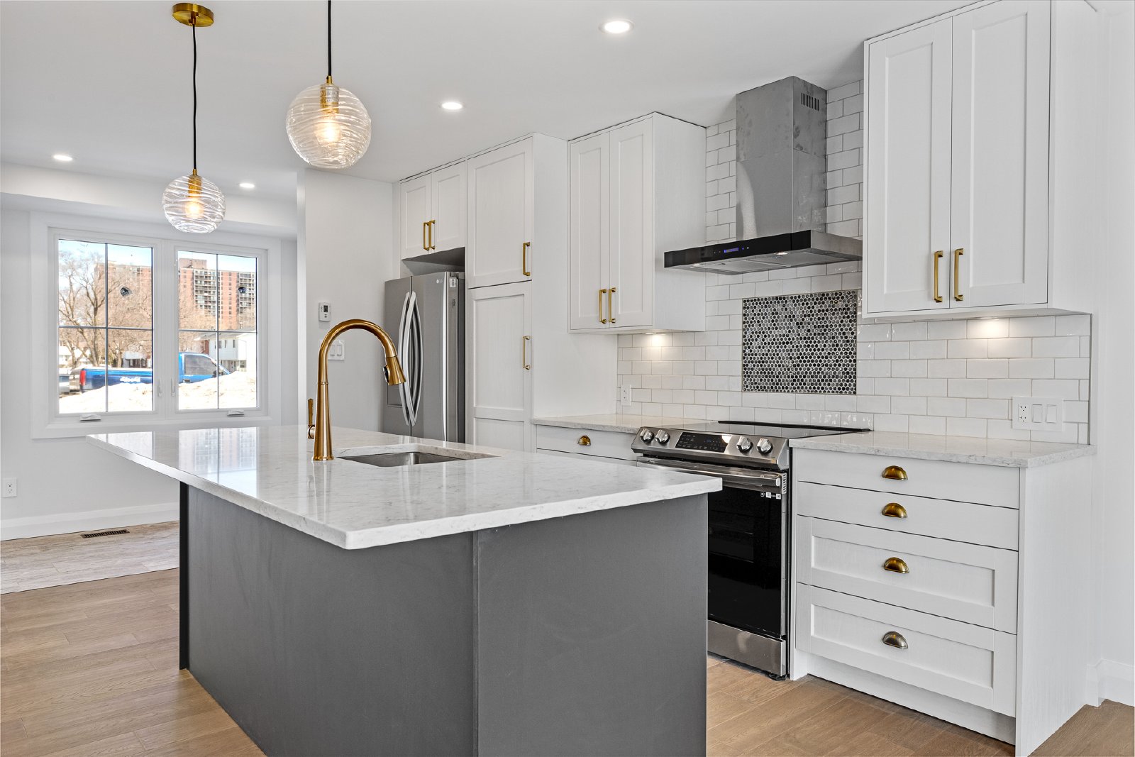 660 Hochelaga Street - 26 property image