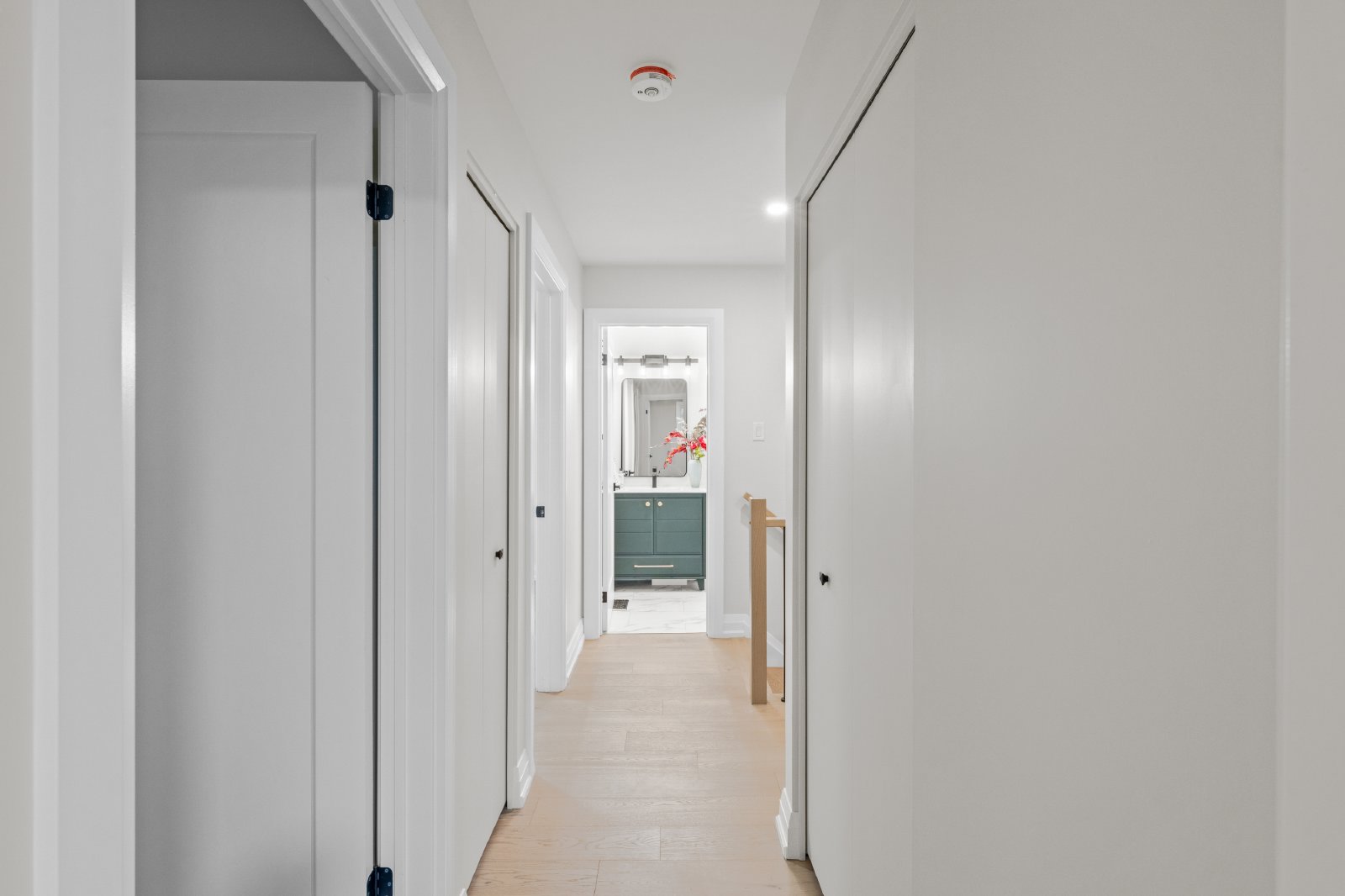 660 Hochelaga Street - 28 property image