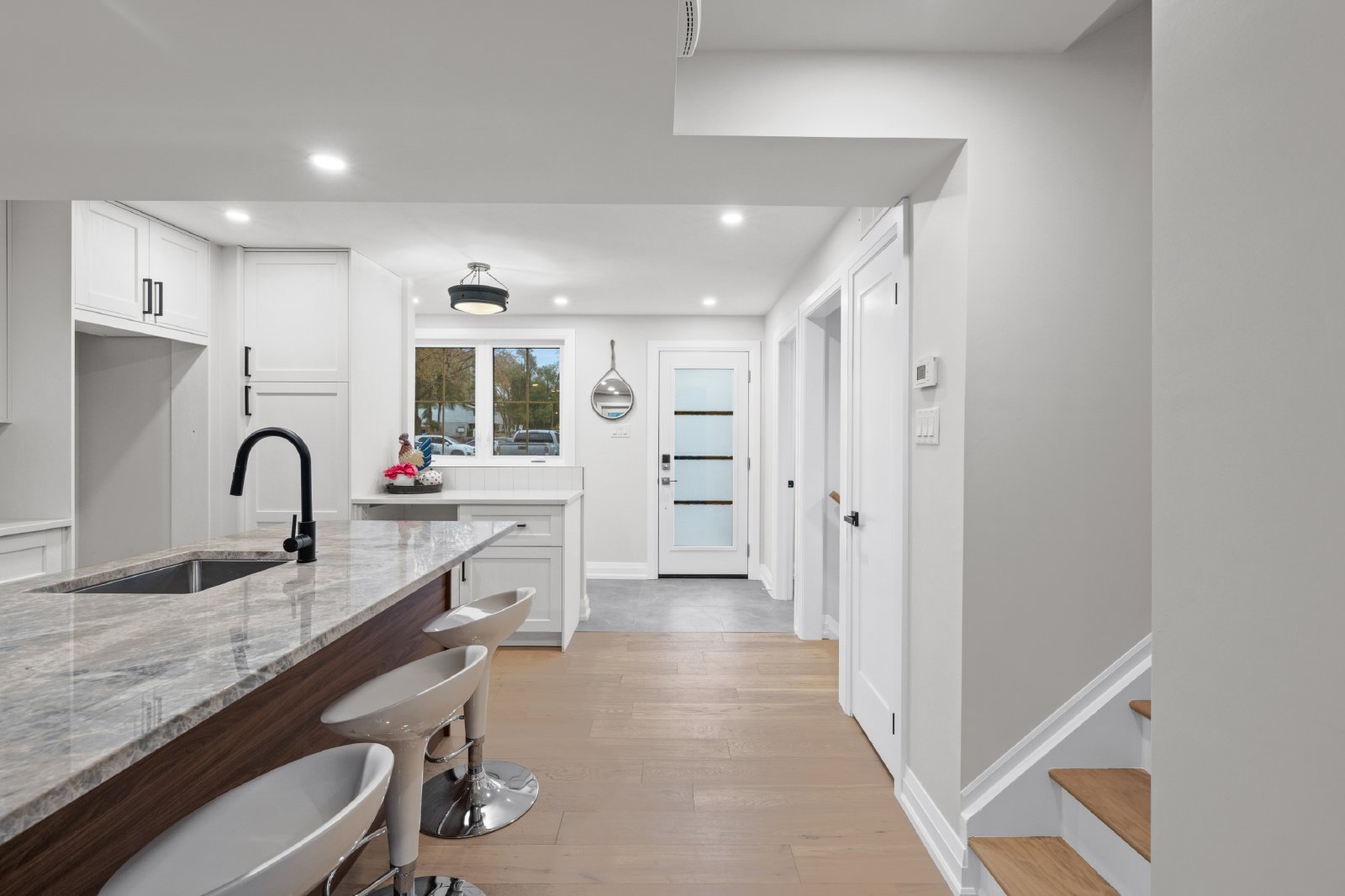 660 Hochelaga Street - 28 property image