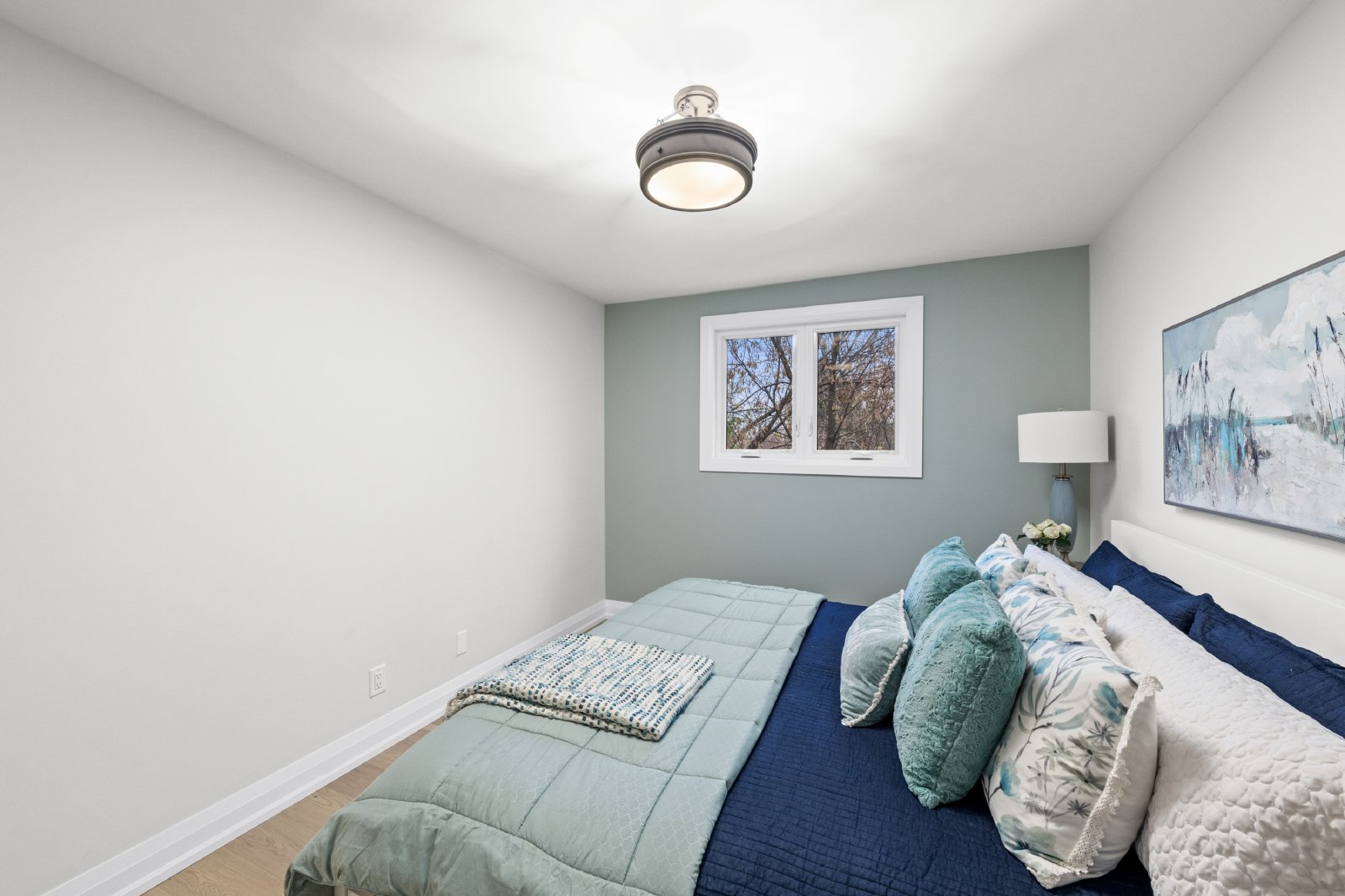 660 Hochelaga Street - 28 property image