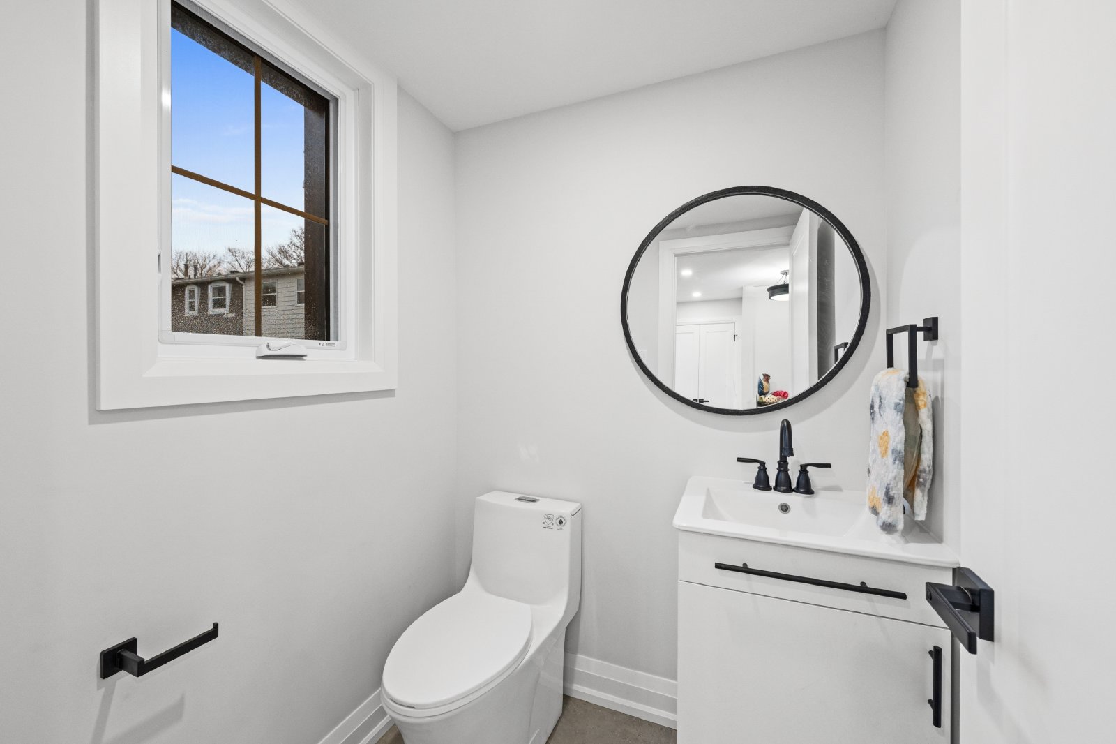 660 Hochelaga Street - 28 property image