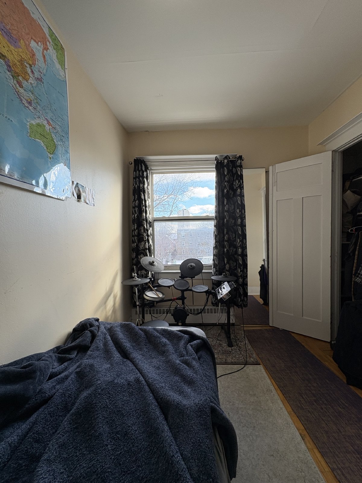 355 Elgin Street - E property image