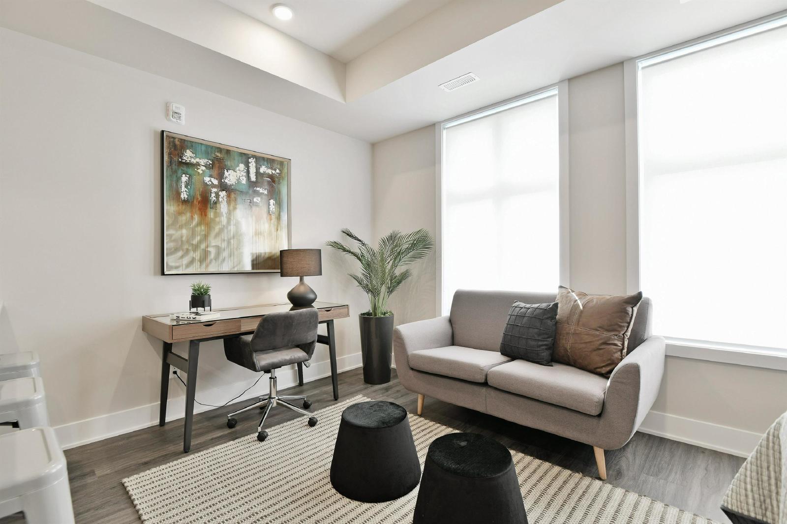 16 Champagne Avenue South - 202 property image