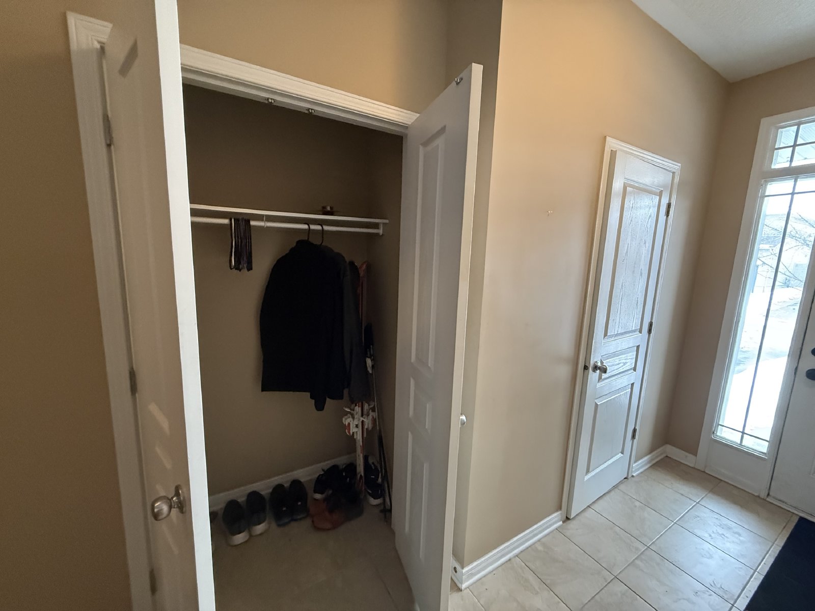 429 June Court - 1 property image