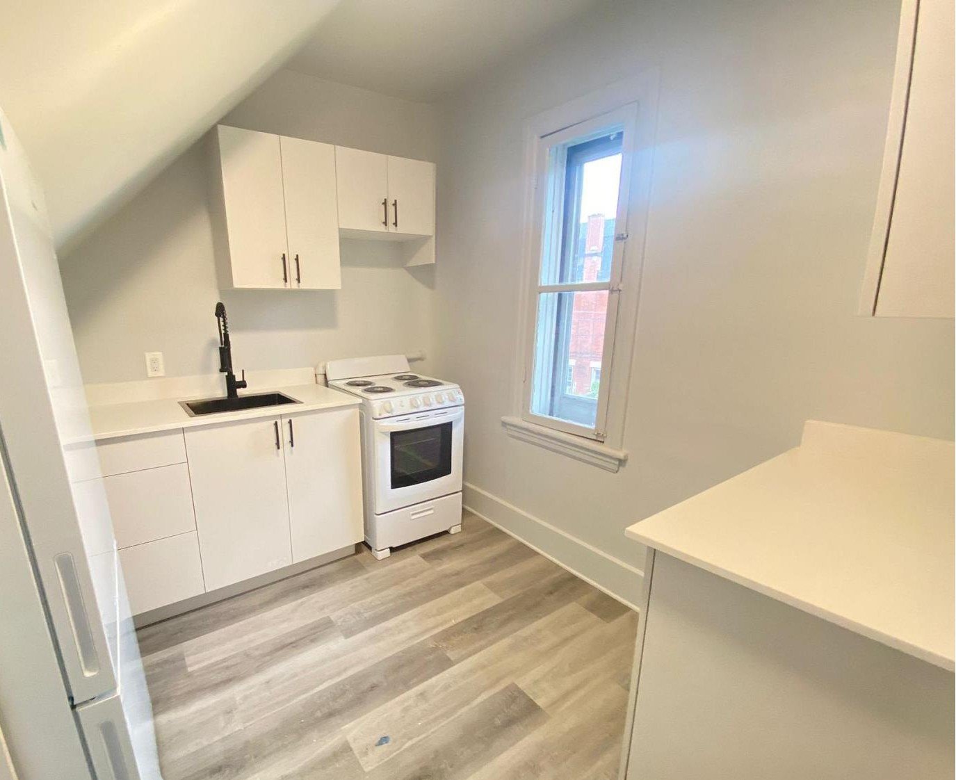 275 Bronson Avenue - 2 property image