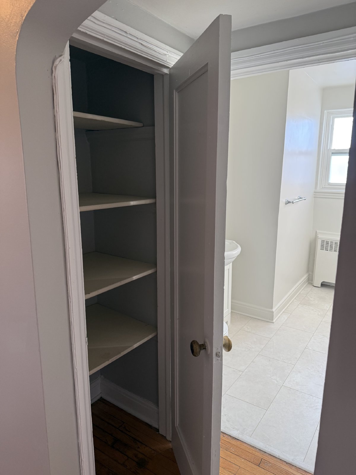 316 Blake - Unit 8 property image