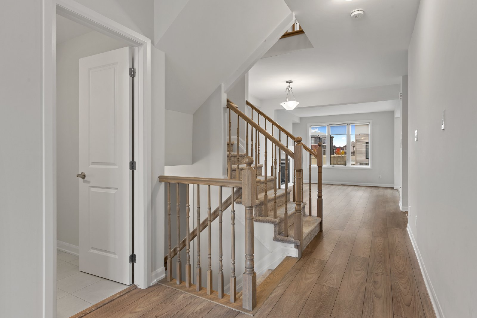 52 Eramosa Crescent - 1 property image