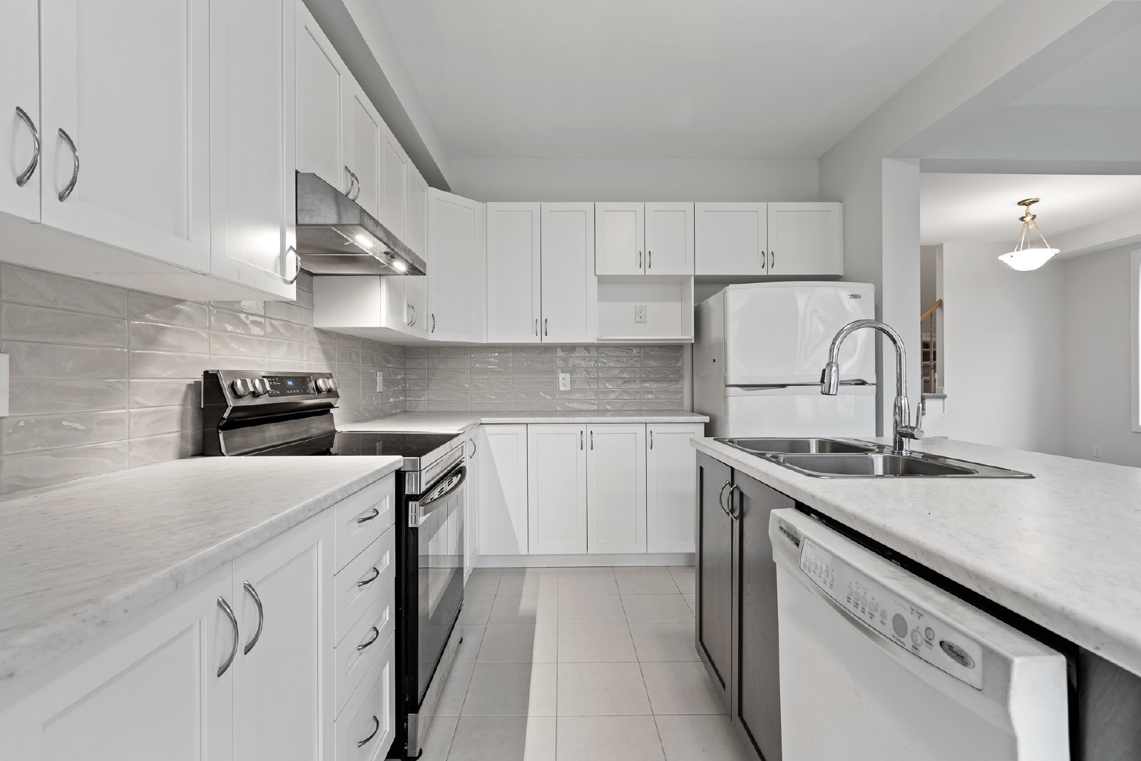 52 Eramosa Crescent - 1 property image