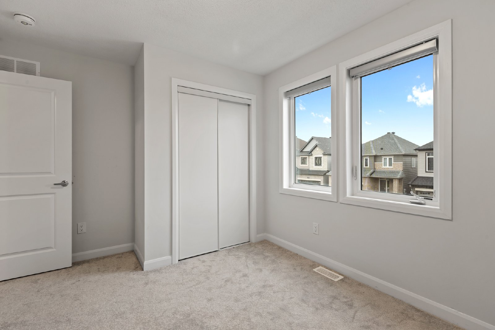 52 Eramosa Crescent - 1 property image