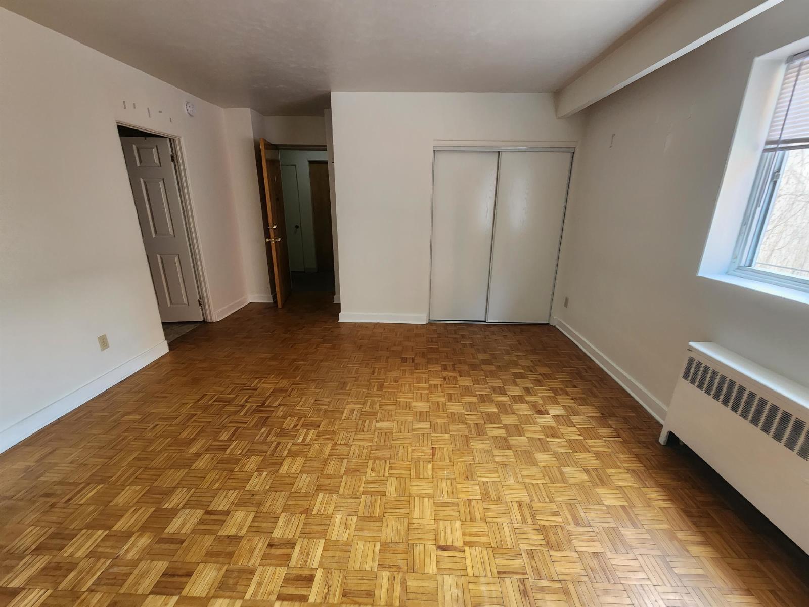 161 Somerset Street West - 26 property image