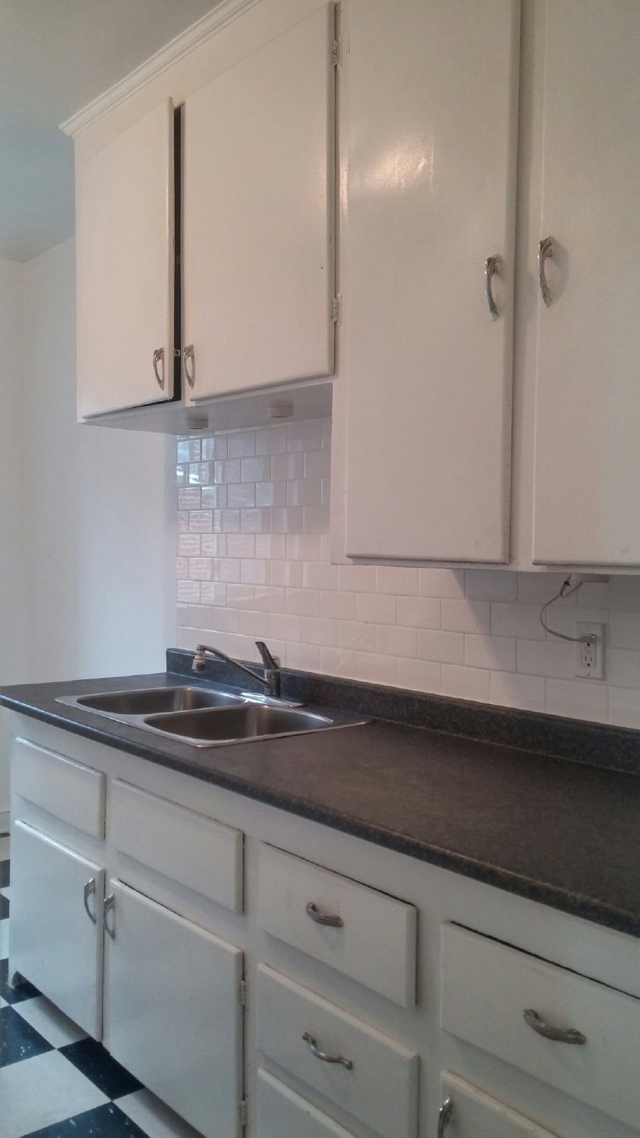 81 Russell Avenue - Unit 6 property image