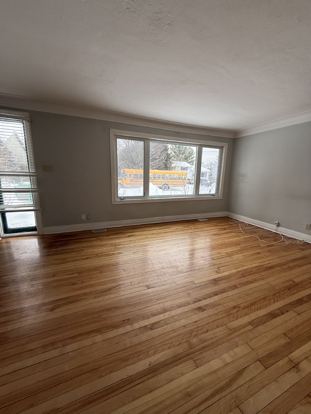 3728 Alderwood Street - 1 property image