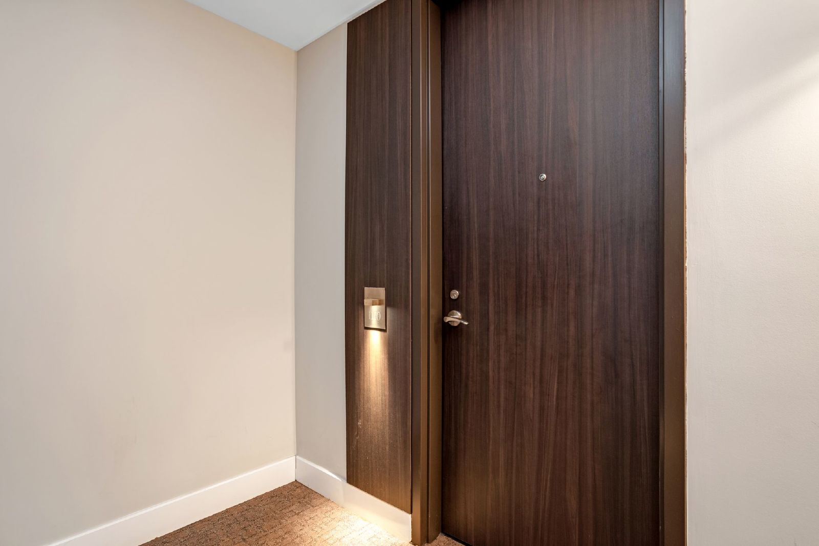 300 Lisgar #1110 - 1110 property image