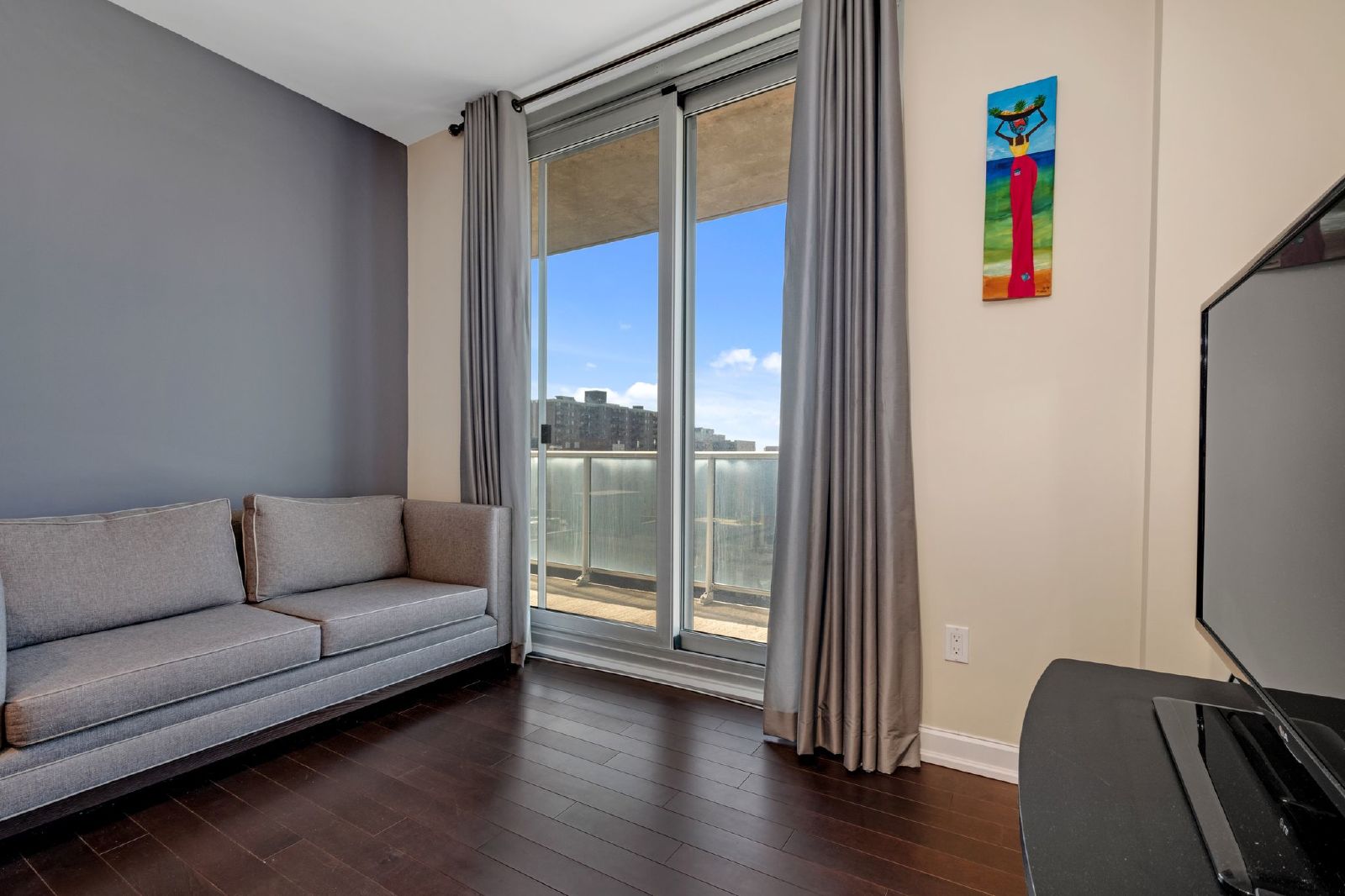 300 Lisgar #1110 - 1110 property image