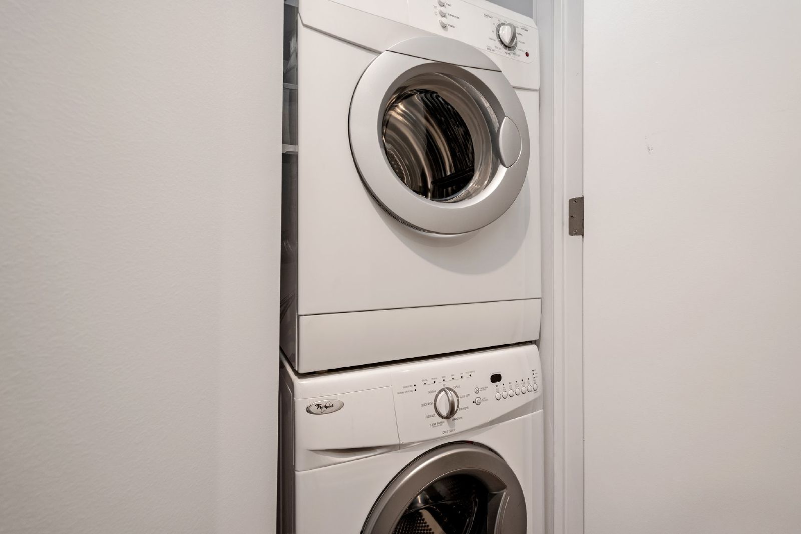 300 Lisgar #1110 - 1110 property image