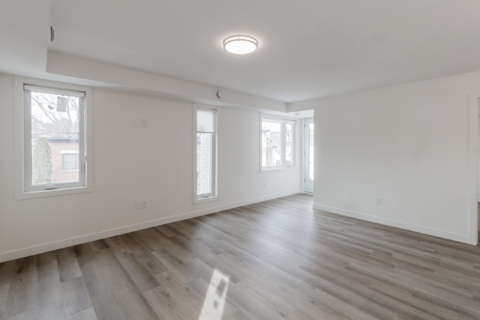 294 Somerset Street East - 201 property image