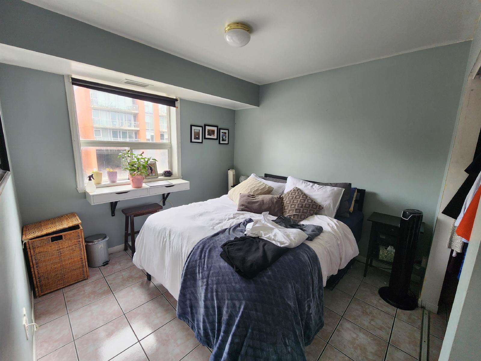 380 Frank Street - 5D property image