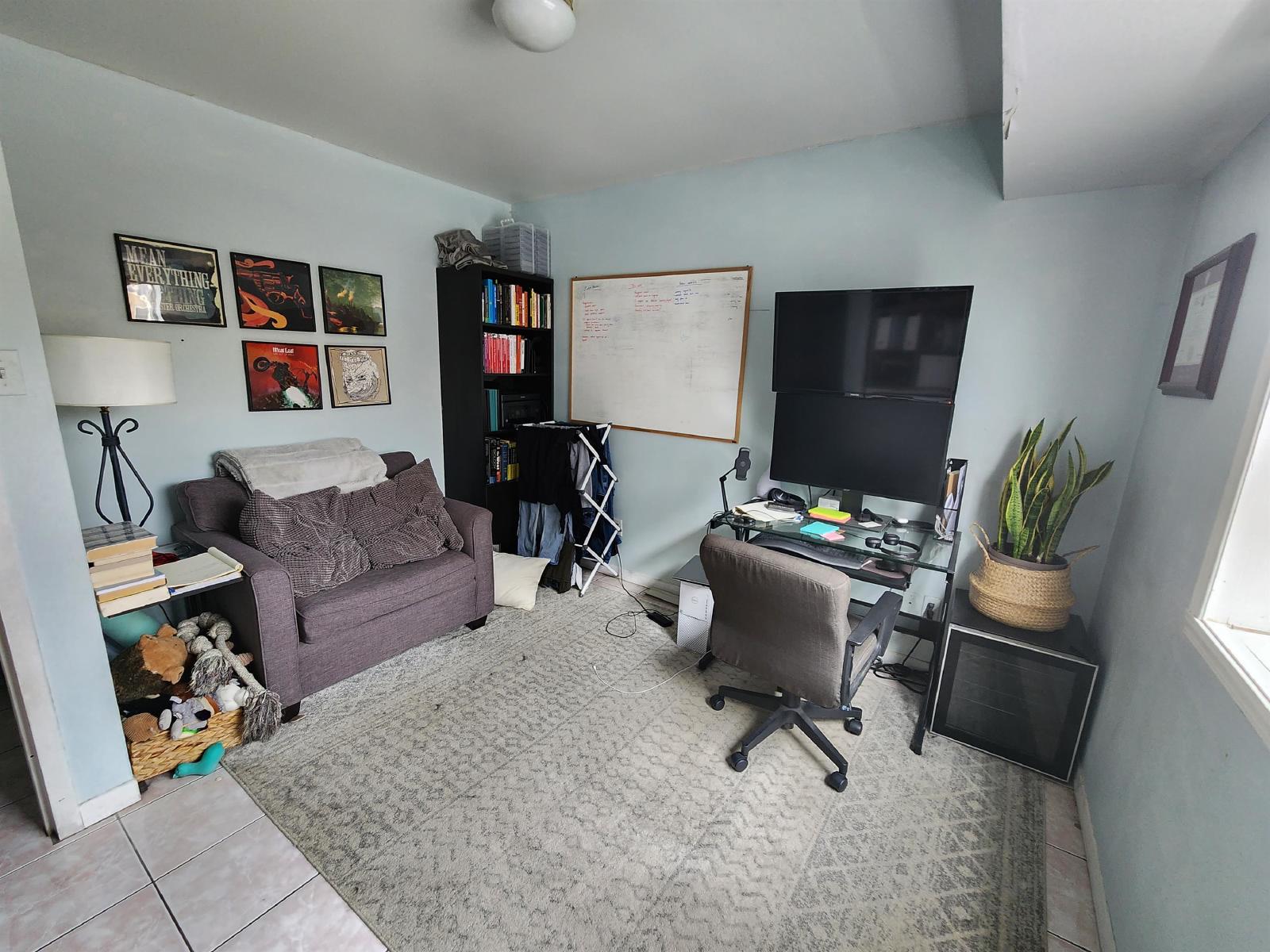 380 Frank Street - 5D property image