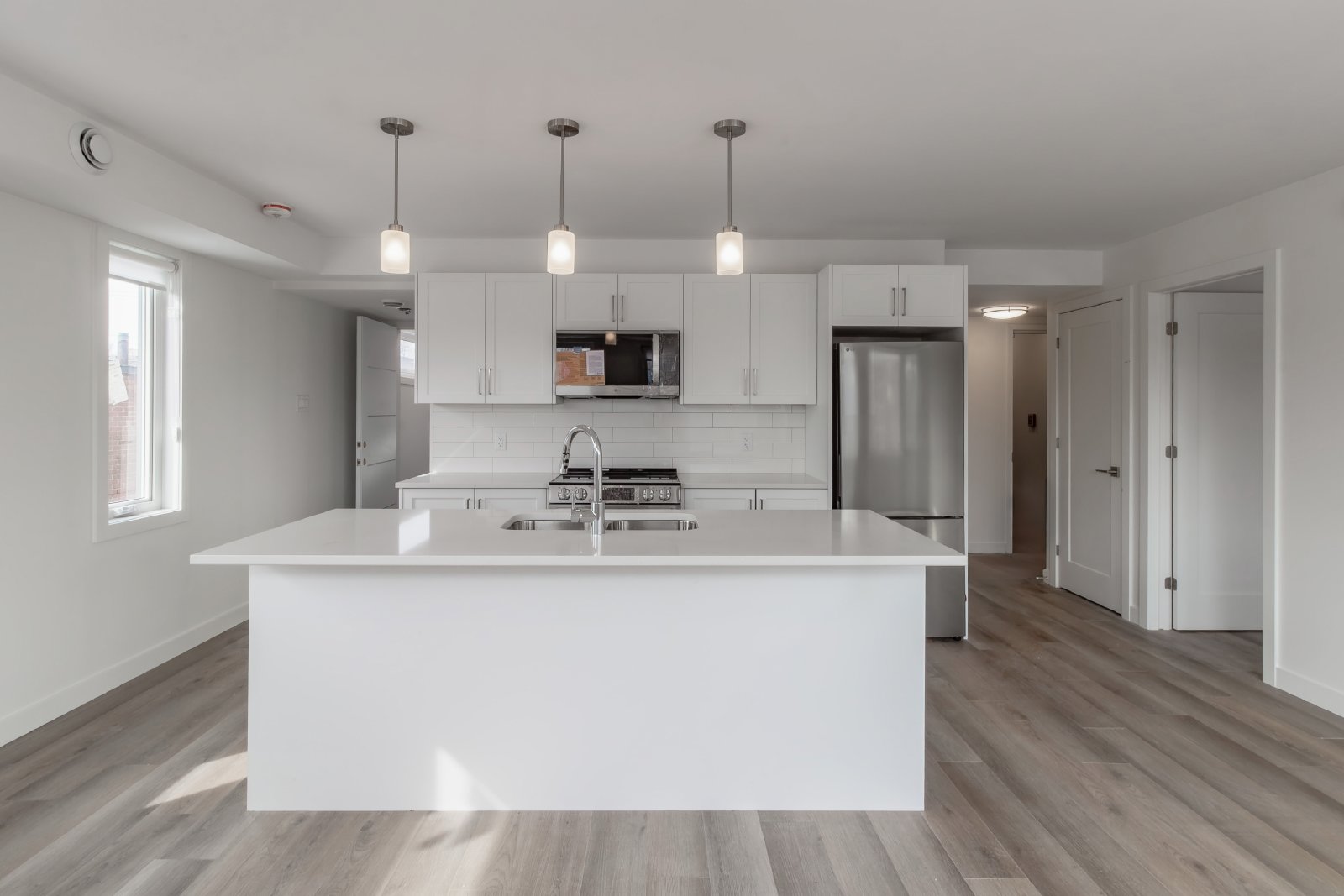 294 Somerset Street East - 302 property image