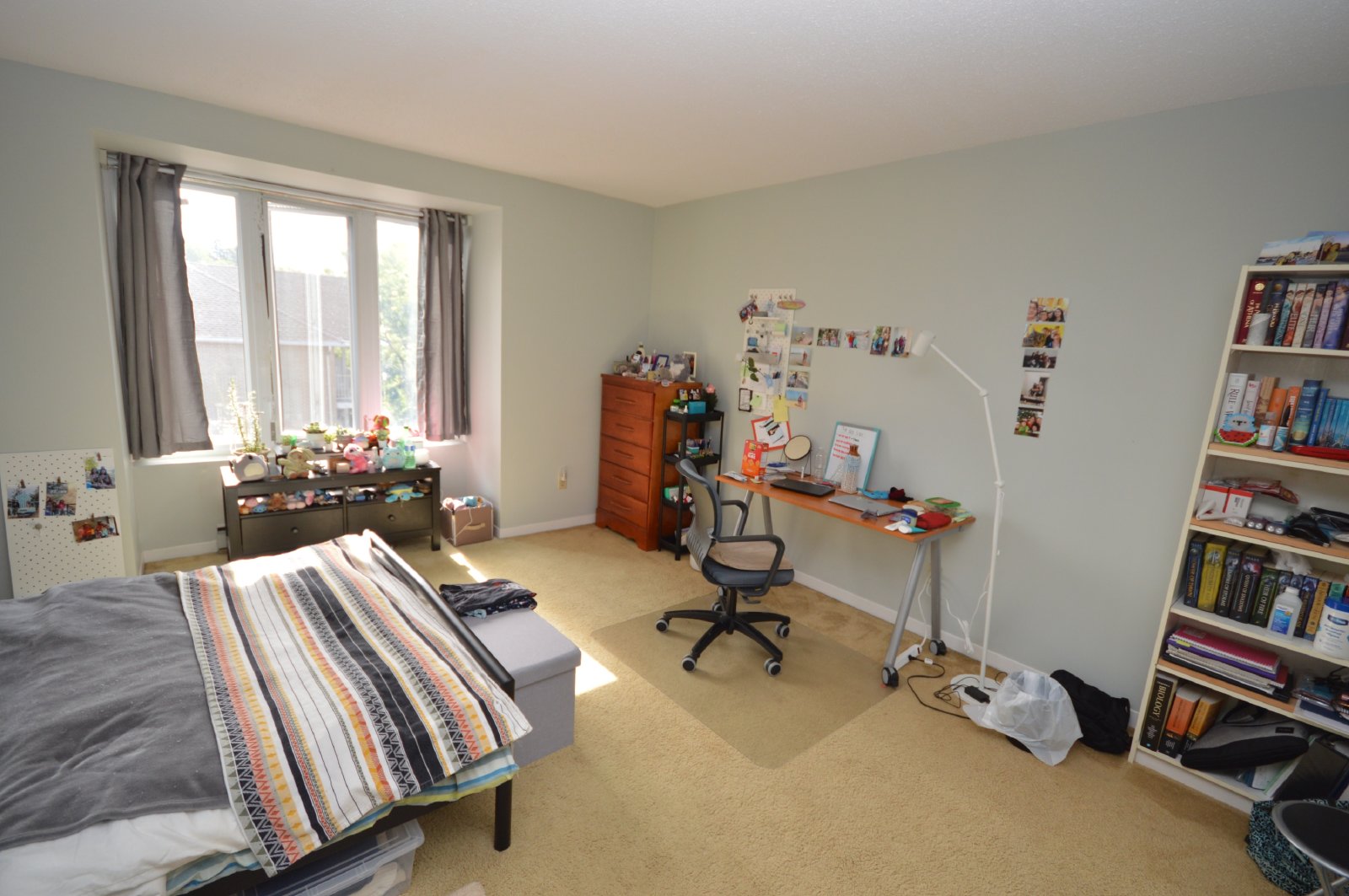 302 Somerset Street East - 1 property image