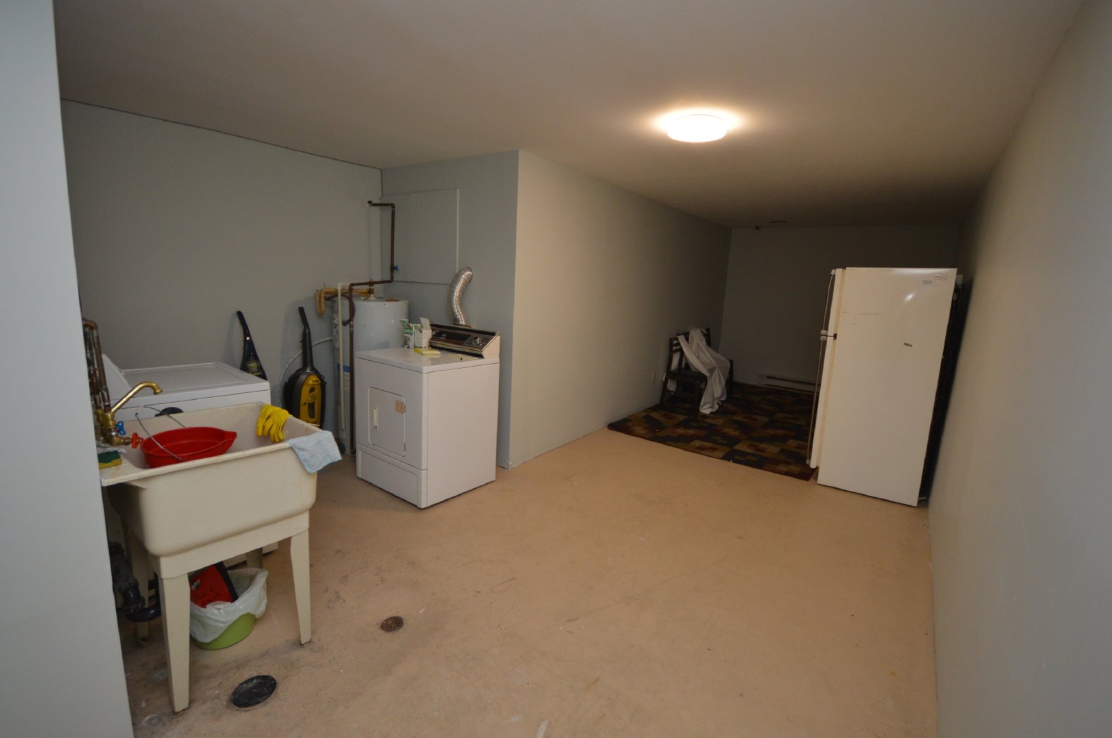 302 Somerset Street East - 1 property image