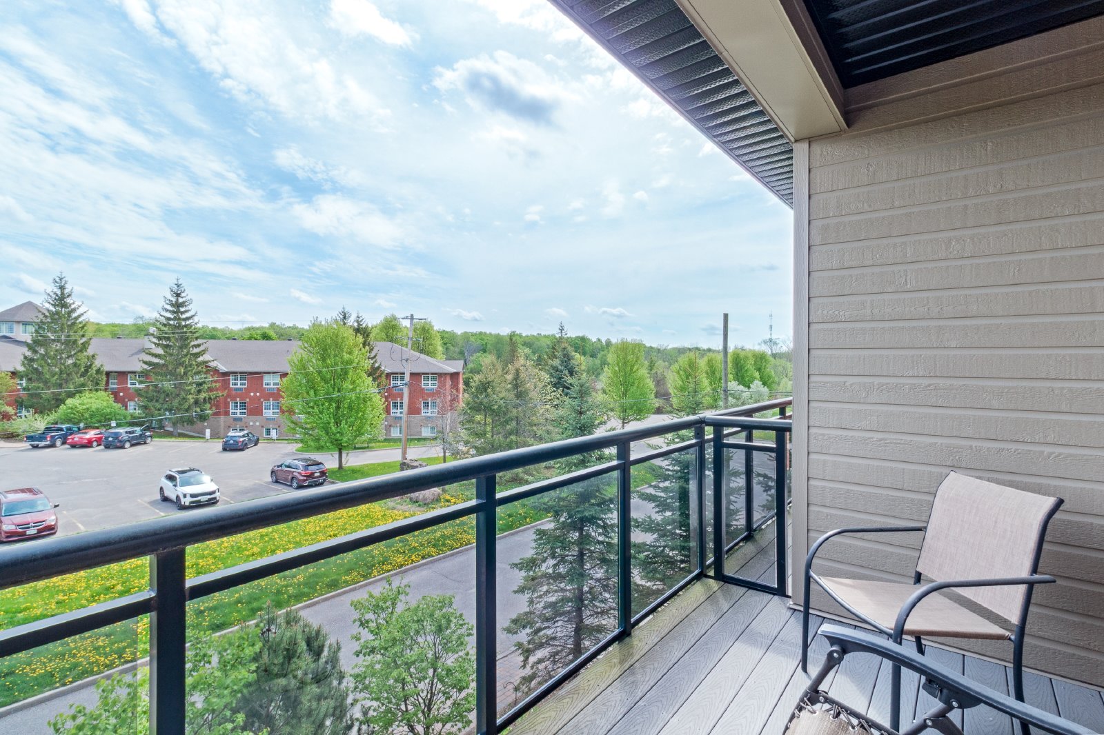 1521 Manotick Station Road - 402 property image