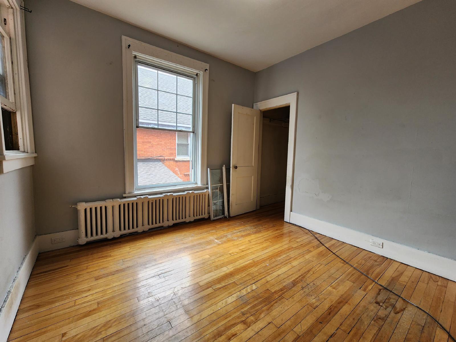 196 James - Unit 4 property image