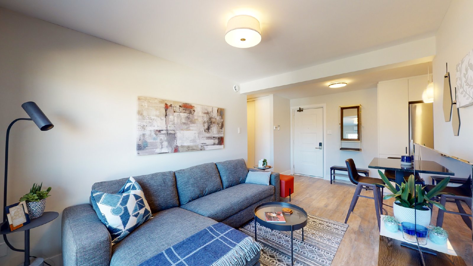 238 Carruthers Avenue - 203 property image