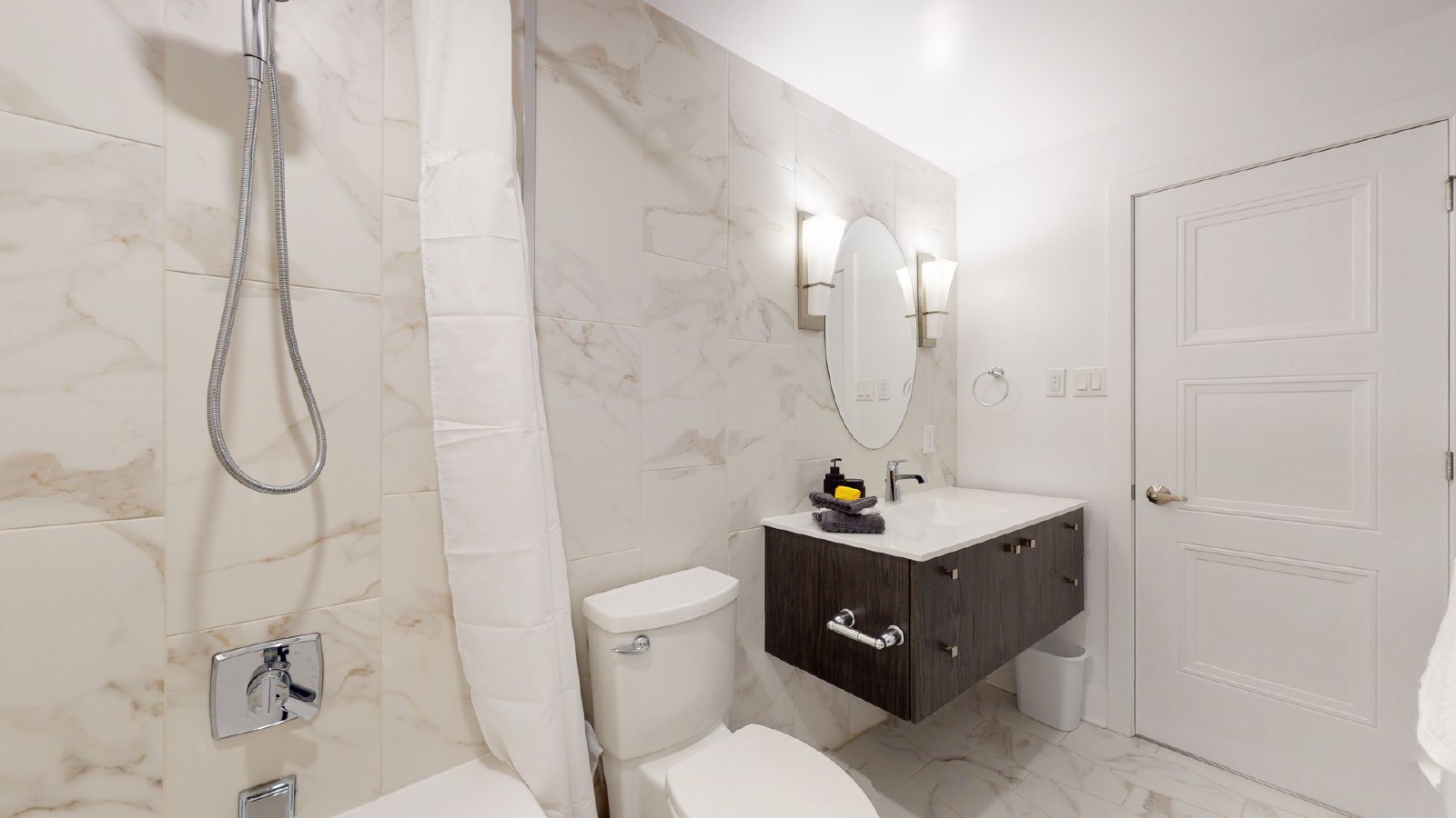 238 Carruthers Avenue - 203 property image