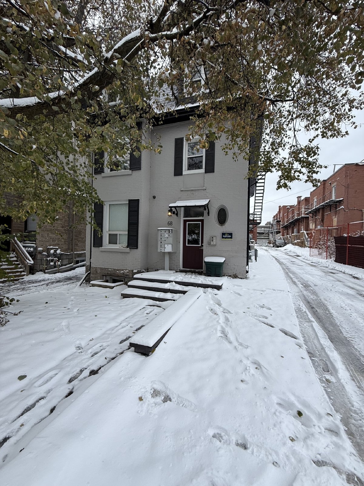 68 Sweetland Avenue - 3A property image