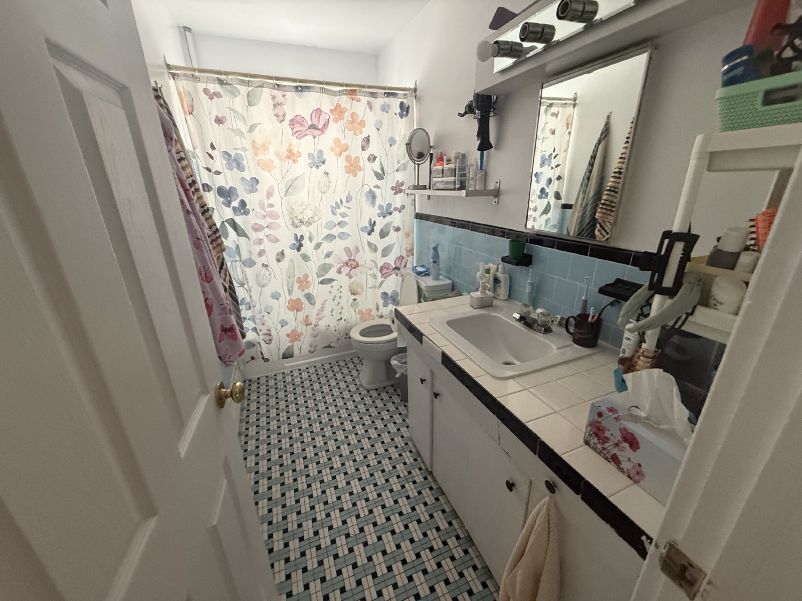 213 Glynn - Unit 2 property image
