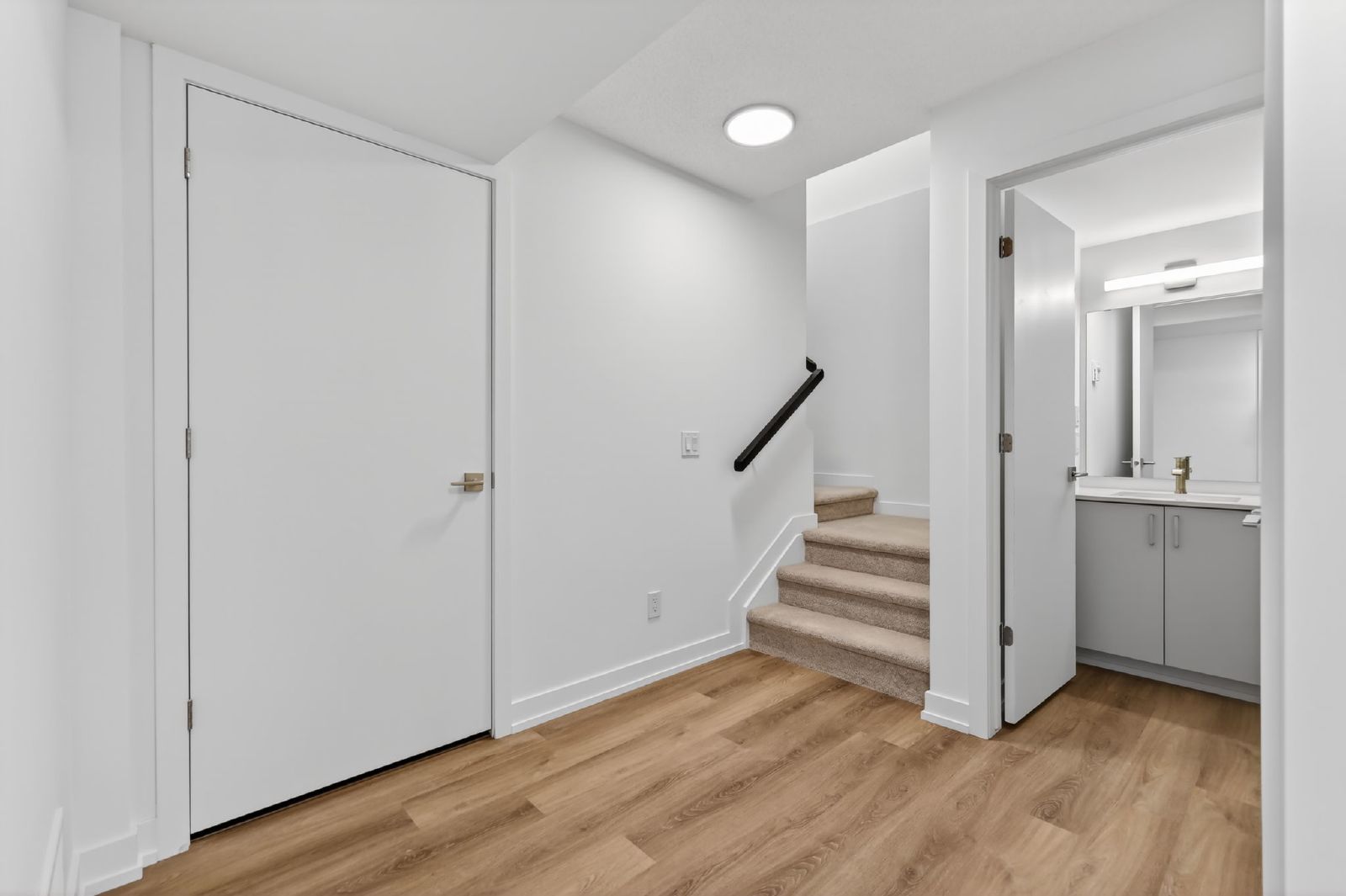 4639 Bank Street - 101 property image