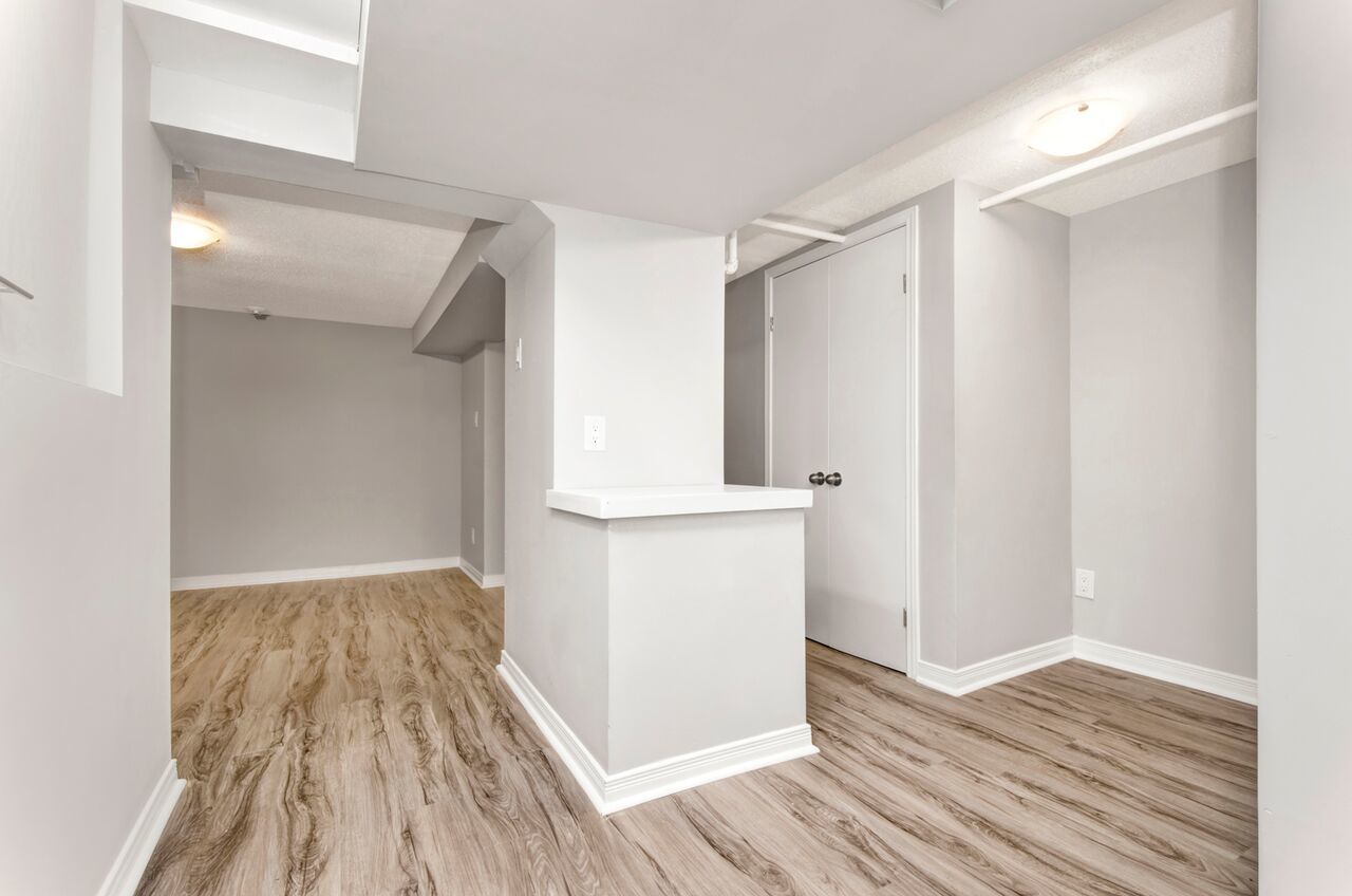 342 Somerset - Unit B property image
