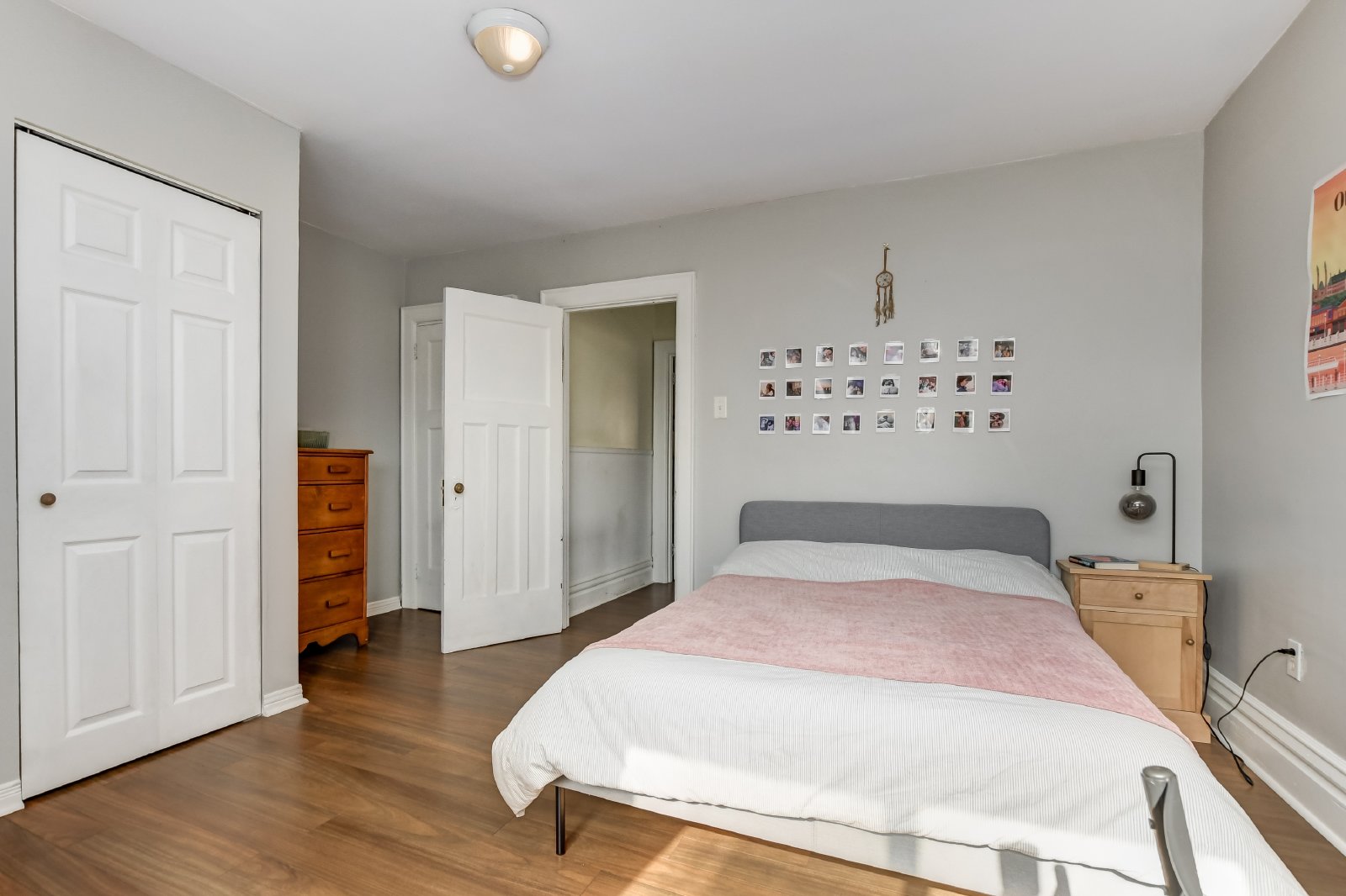 1074 Gladstone Avenue - 2B property image