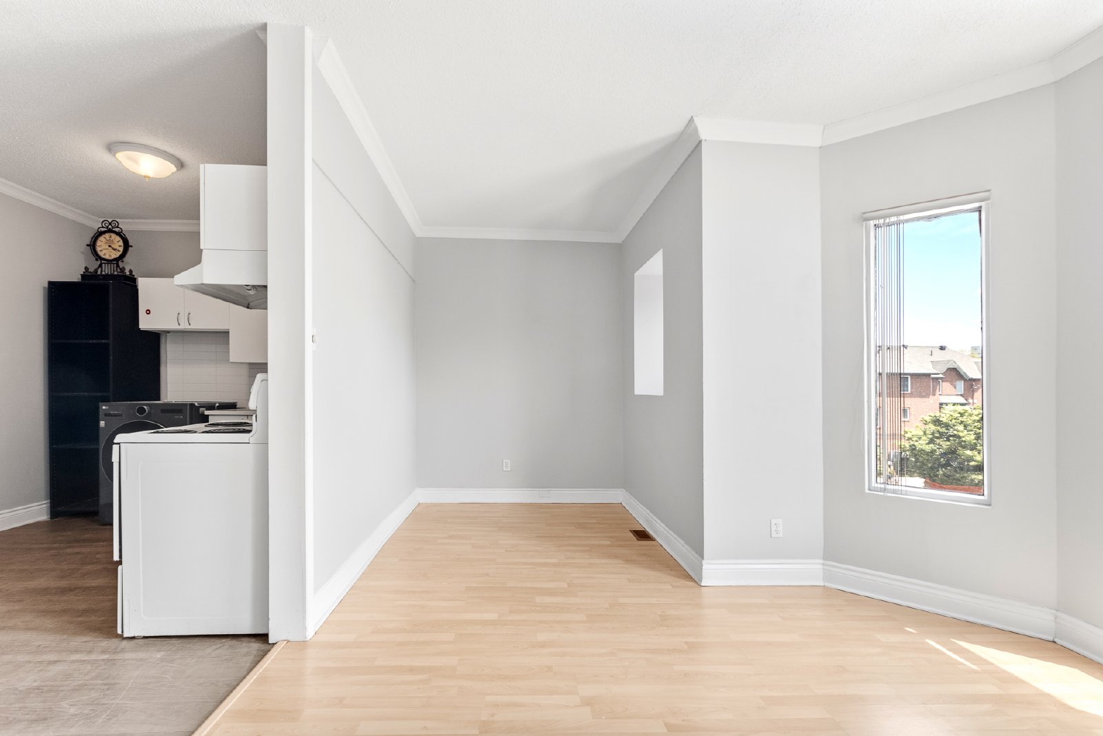 455 Somerset Street W - 2 property image