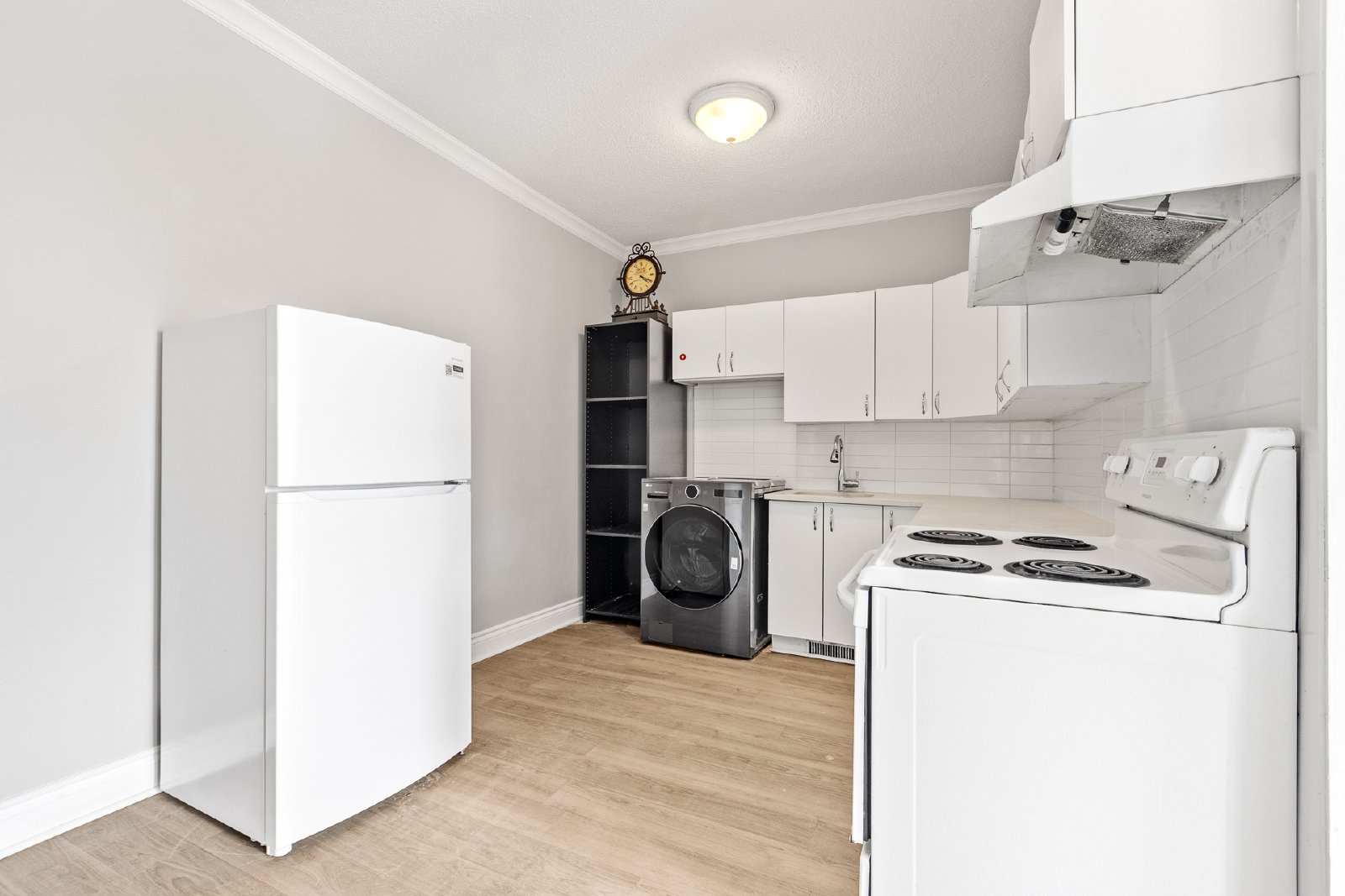 455 Somerset Street W - 2 property image