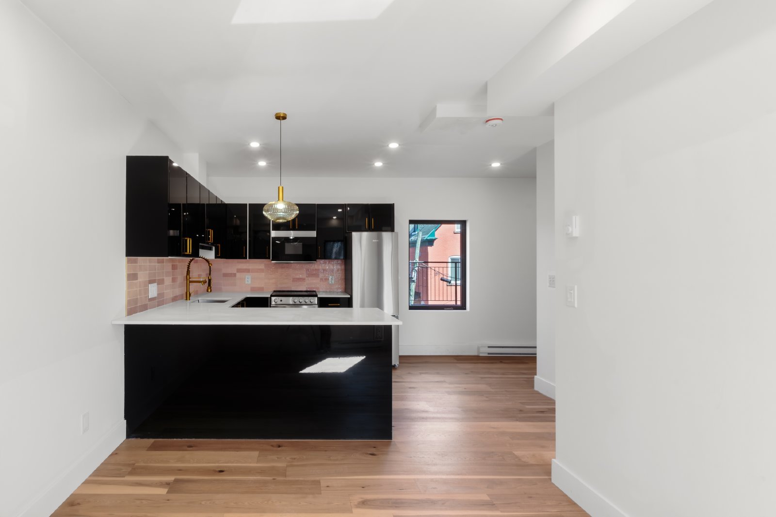 476 Rue Wilbrod Street - 204 property image
