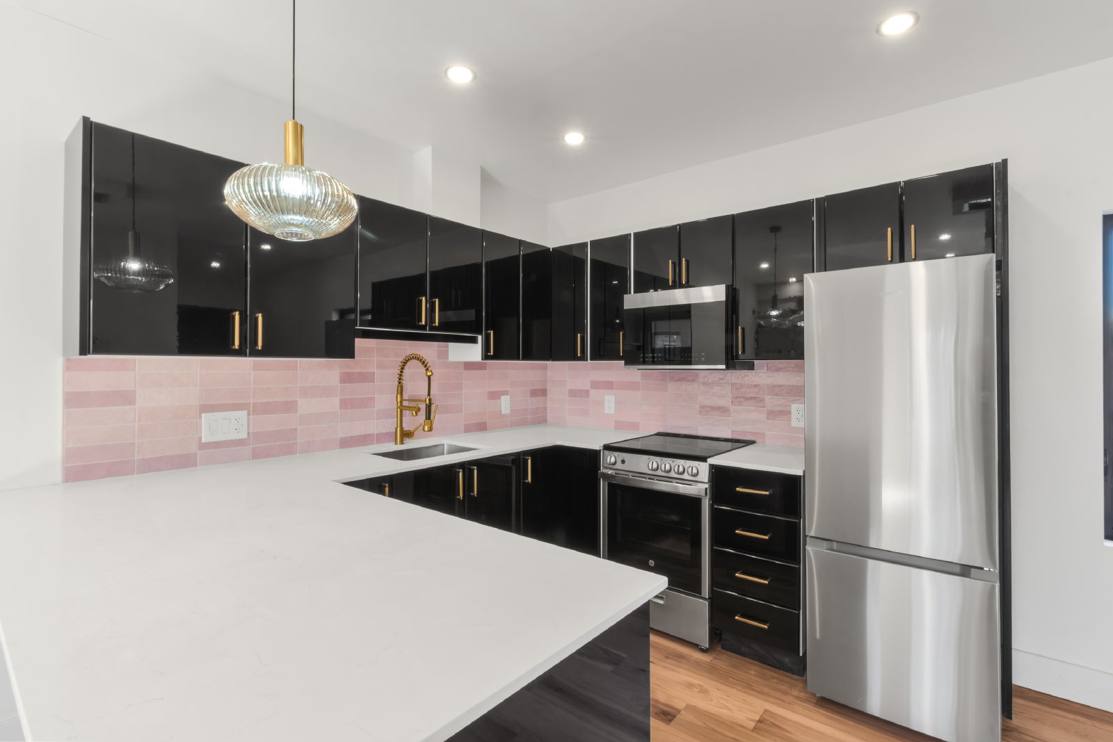 476 Rue Wilbrod Street - 204 property image